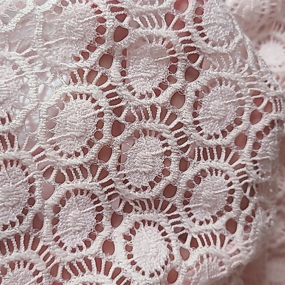 Pink crochet and silk top 3/4 length sleeve - Picture 6 of 6